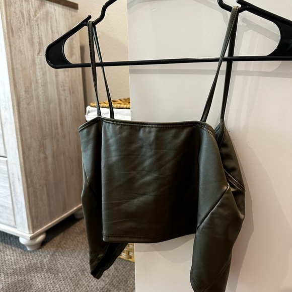 Wire Top - Picture 2 of 2